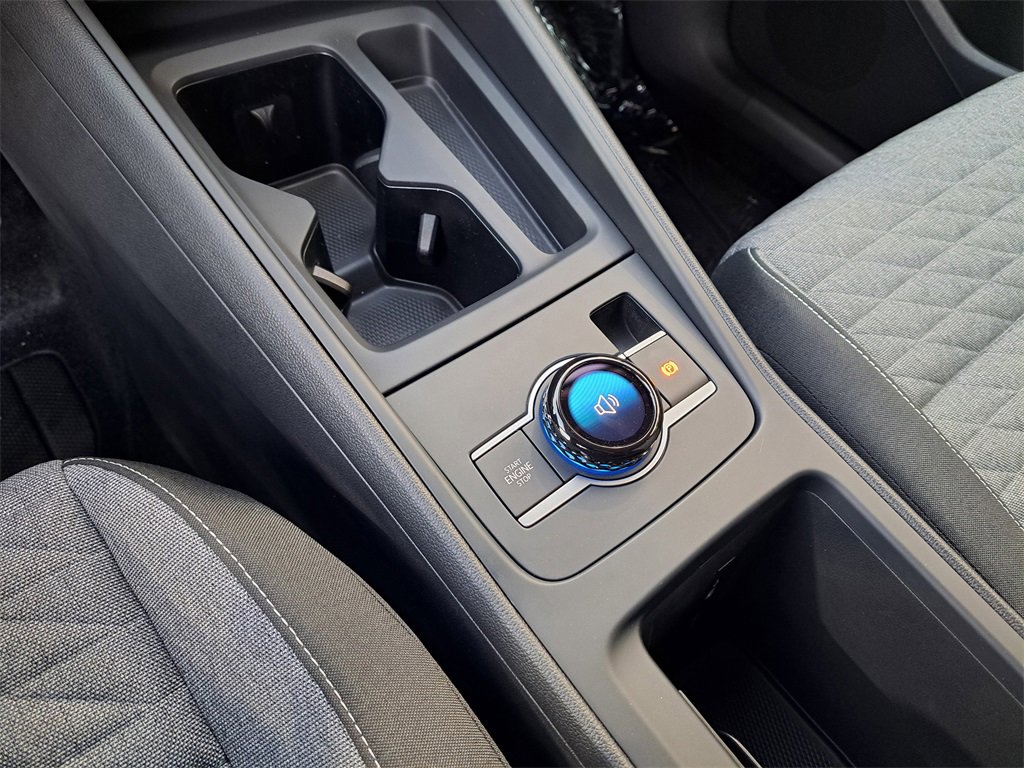 New 2026 Volkswagen Tiguan S w/ 18" Wheel Package image 9