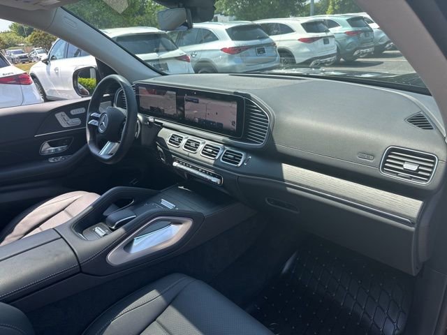 Certified 2026 Mercedes-Benz GLS 450 4MATIC image 40