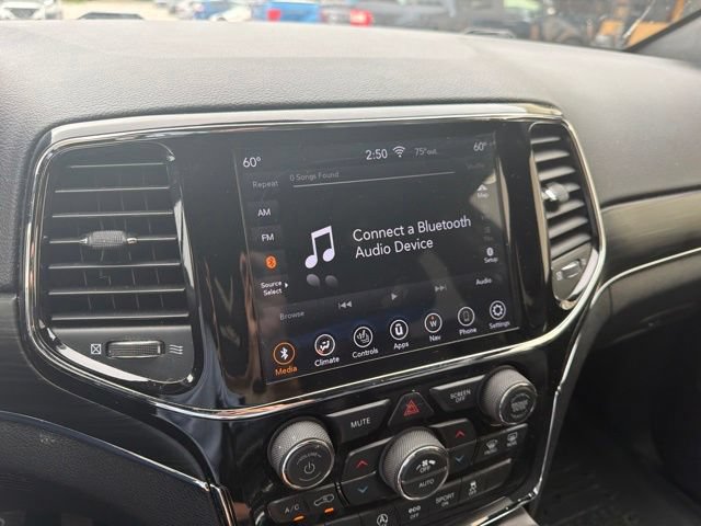 Used 2020 Jeep Grand Cherokee Limited w/ Trailer Tow Group IV AWD/4WD image 25