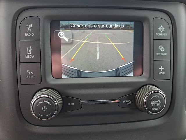 Used 2024 RAM 2500 Tradesman w/ Chrome Appearance Group image 17