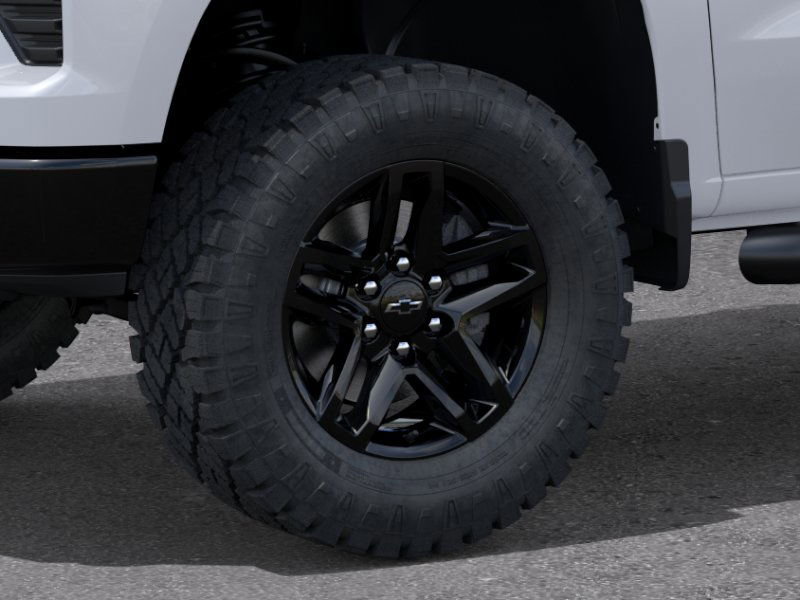 New 2026 Chevrolet Silverado 1500 Custom Trail Boss w/ LPO, Dark Essentials Package AWD/4WD image 9