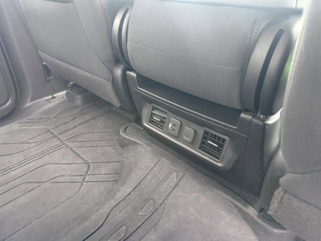 Used 2020 Chevrolet Silverado 1500 LT w/ All-Star Edition image 19