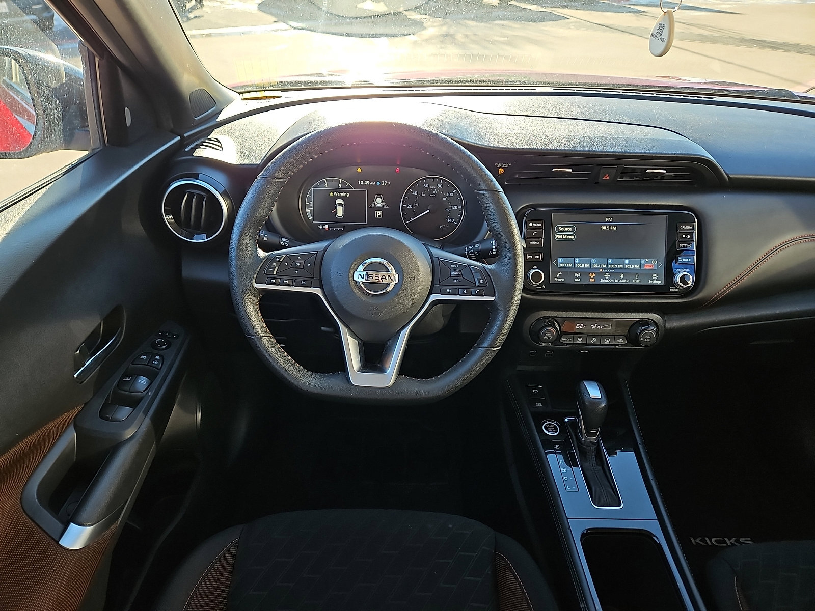Used 2021 Nissan Kicks SR image 7