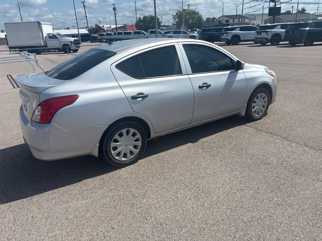 Used 2018 Nissan Versa S Plus FWD image 7