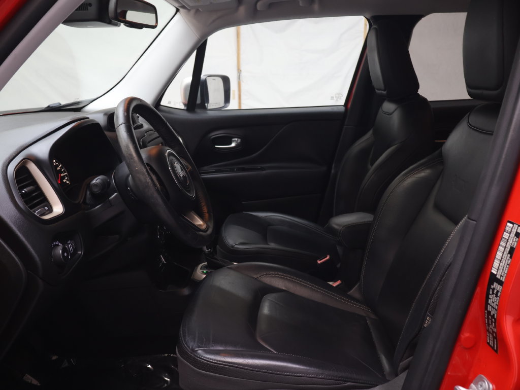 Used 2017 Jeep Renegade Limited FWD image 16