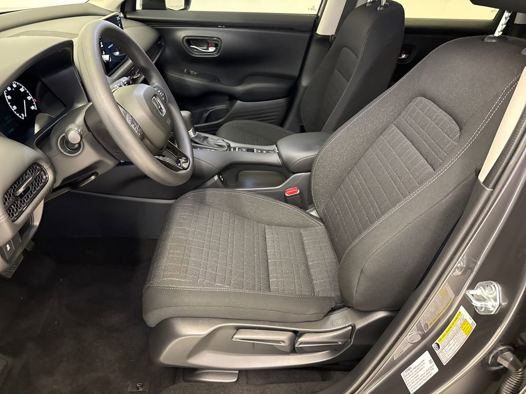 New 2026 Honda HR-V LX image 18