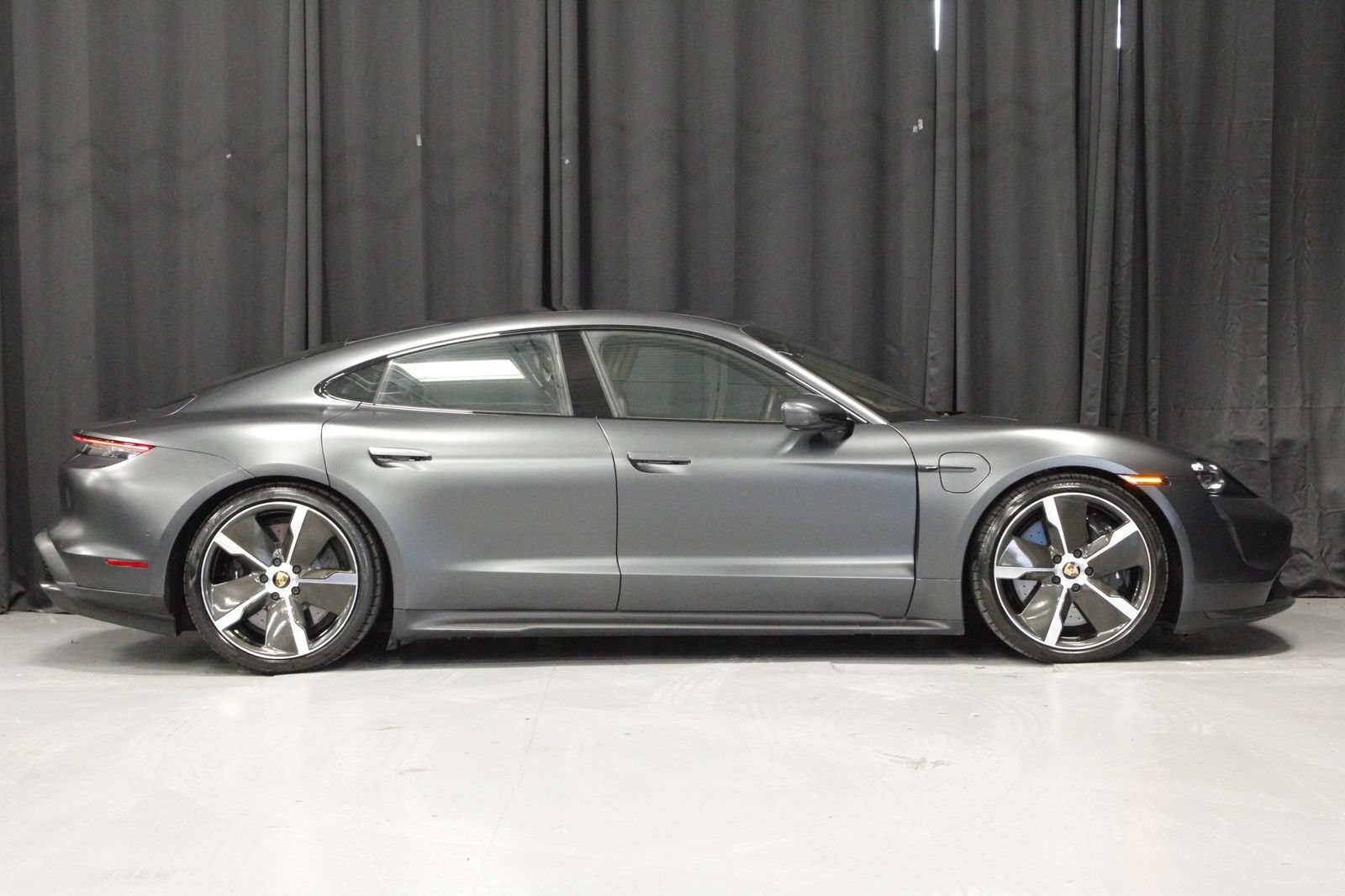 Certified 2022 Porsche Taycan Turbo S AWD/4WD image 8