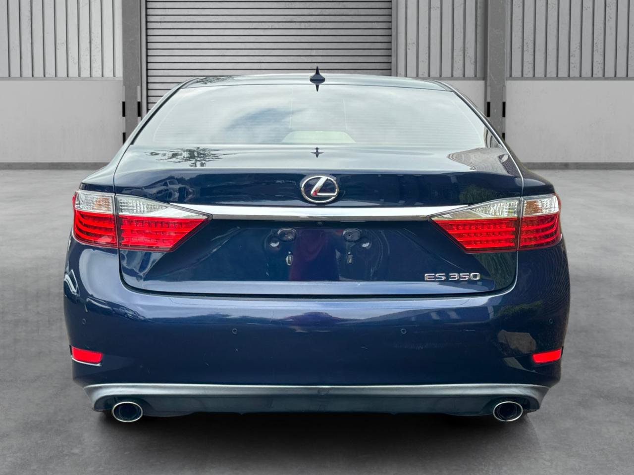 Used 2014 Lexus ES 350 w/ Luxury Package FWD image 10
