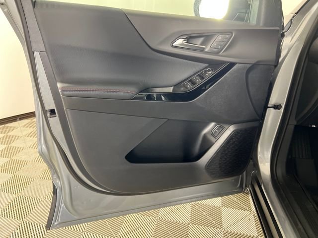 New 2026 Chevrolet Equinox RS w/ Convenience Package III FWD image 10