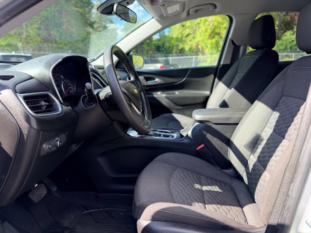 Used 2020 Chevrolet Equinox LT w/ LPO, Floor Liner Package FWD image 7