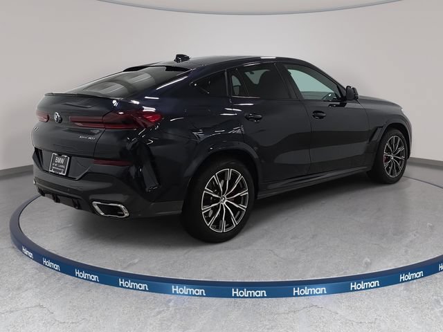 Used 2022 BMW X6 xDrive40i w/ M Sport Package AWD/4WD image 6