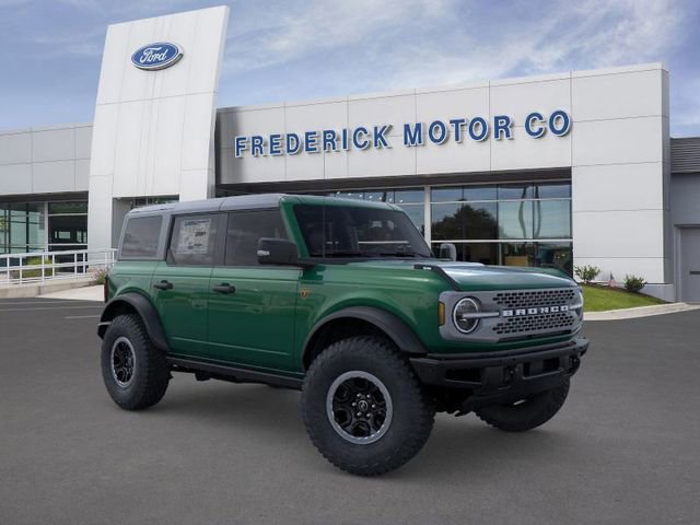 New 2025 Ford Bronco Badlands image 7