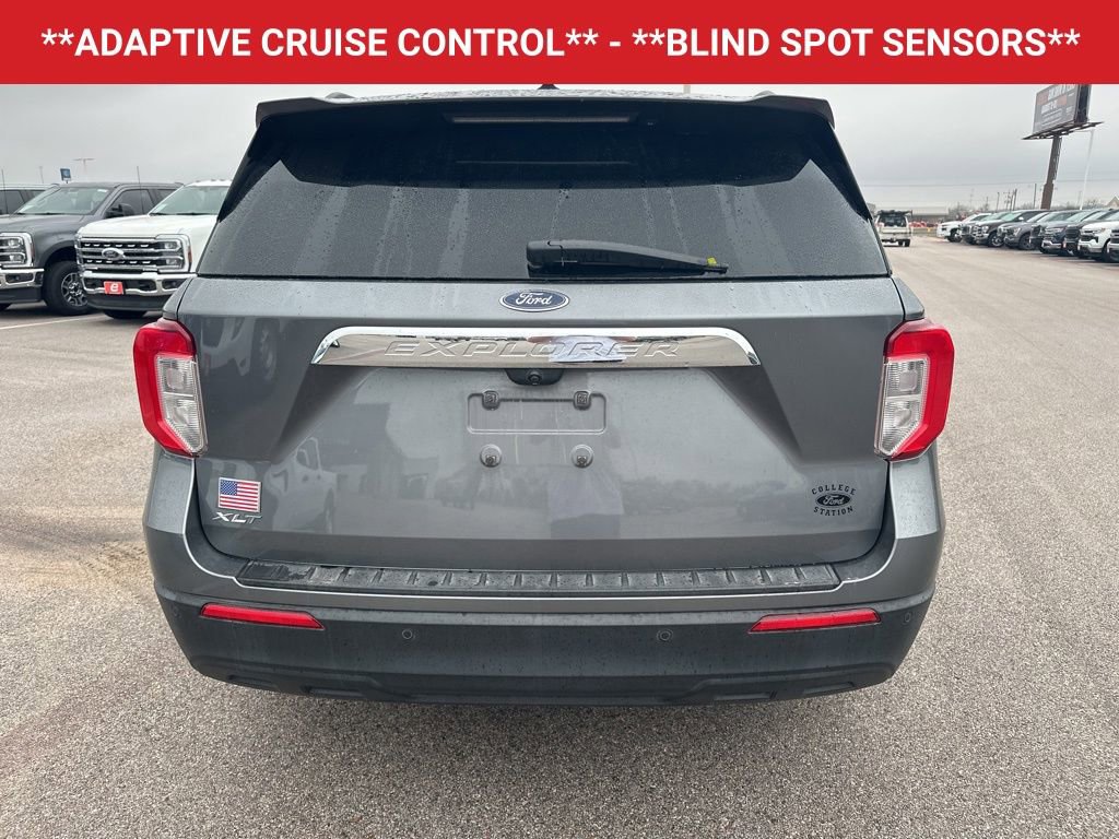 Used 2022 Ford Explorer XLT image 7