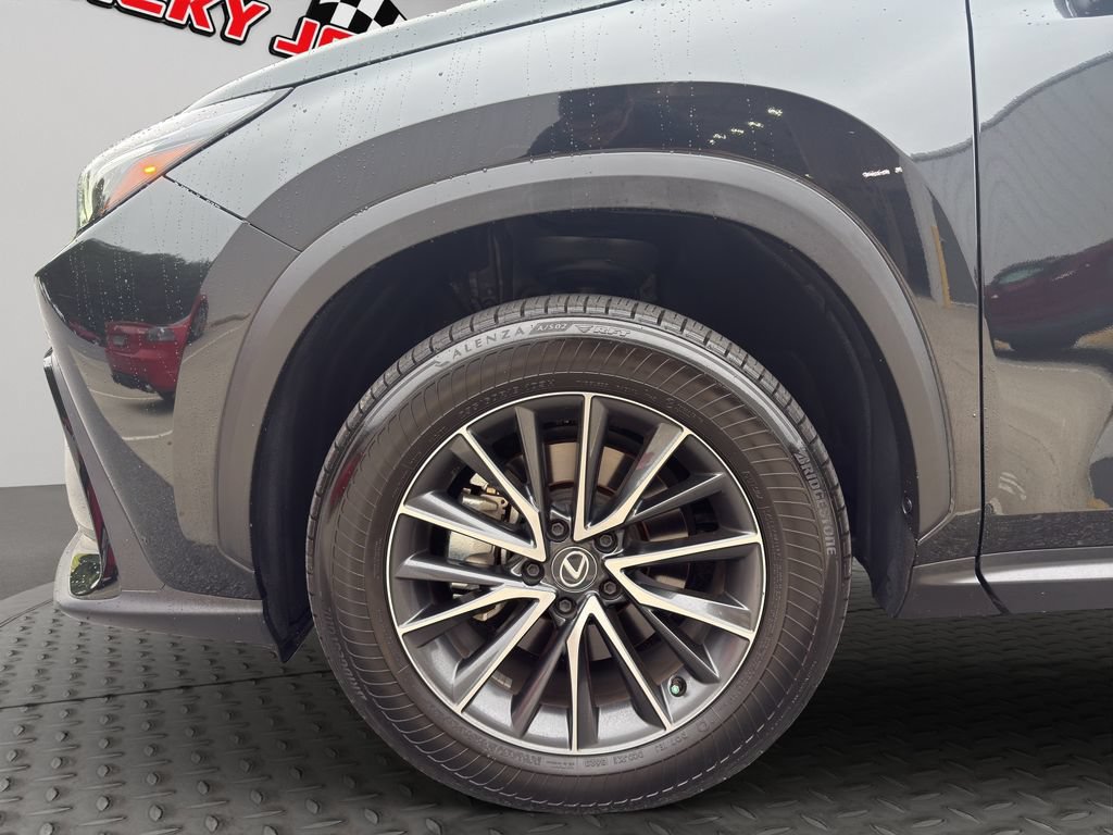 Used 2024 Lexus NX 350 AWD image 15