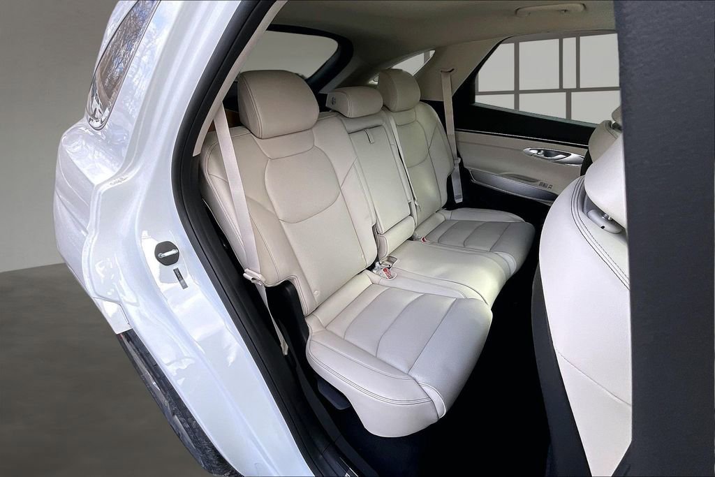 New 2026 Genesis GV70 2.5T Select image 8