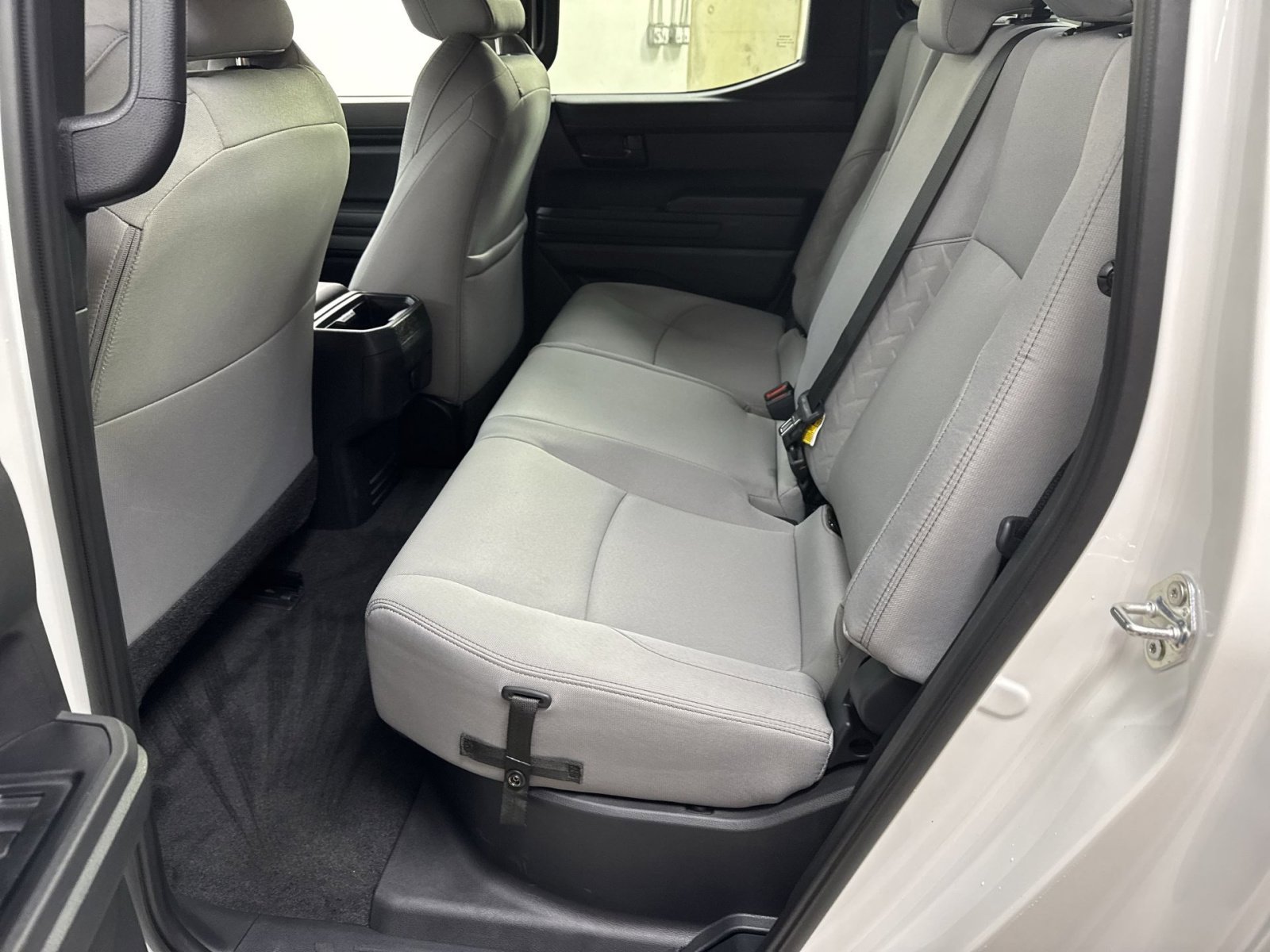 Used 2025 Toyota Tacoma SR5 image 28