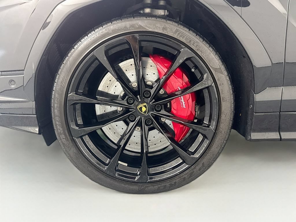 Used 2024 Lamborghini Urus S AWD/4WD image 34