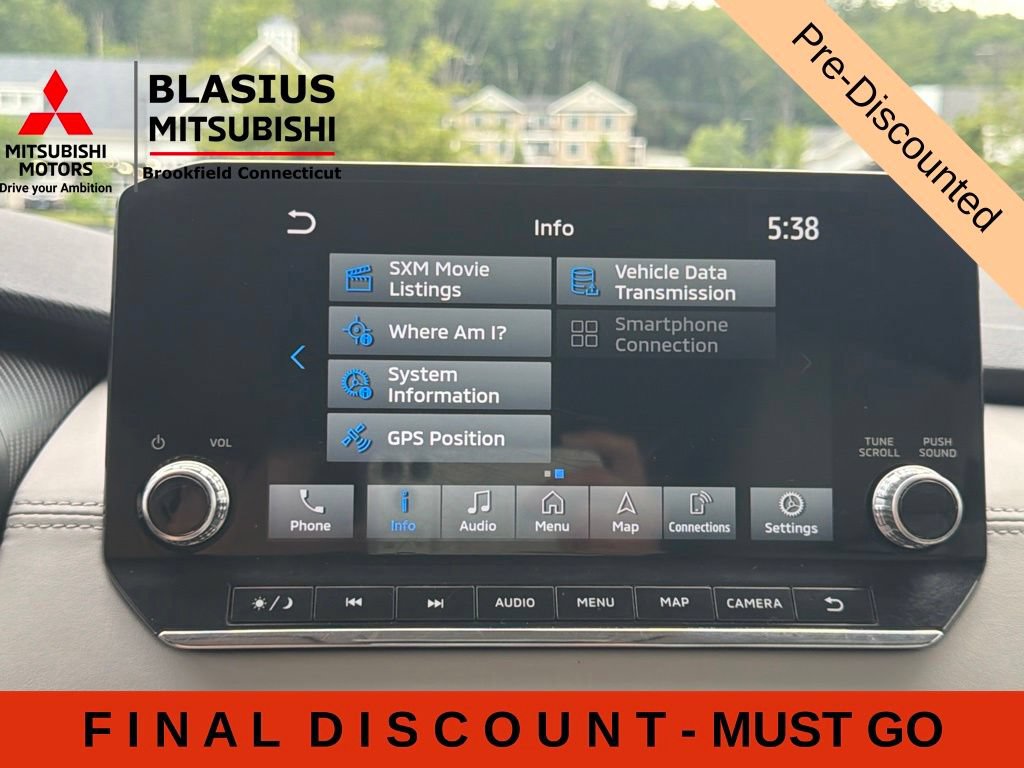 Used 2023 Mitsubishi Outlander SEL AWD/4WD image 36