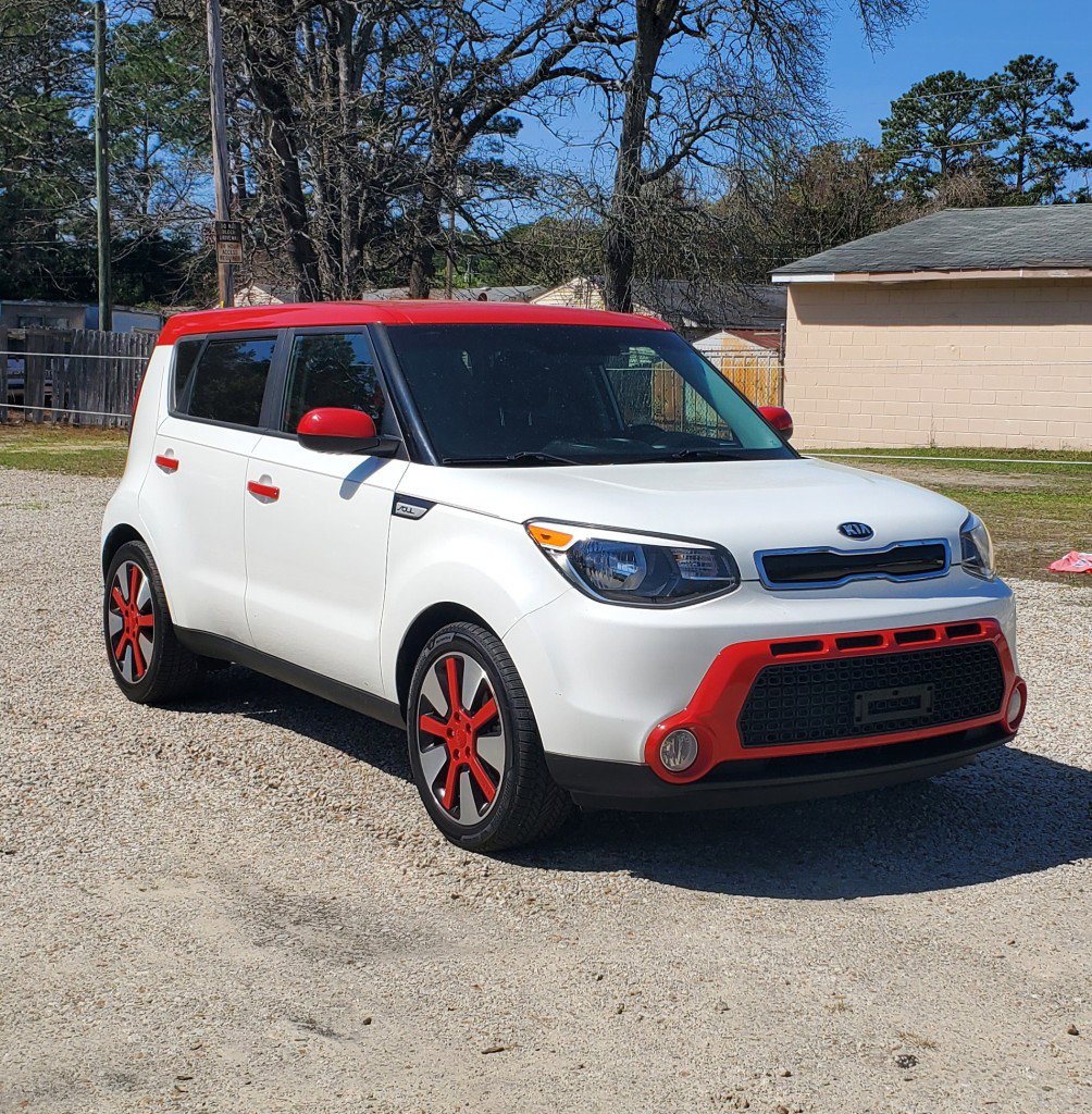 Used 2016 Kia Soul + w/ Designer's Package image 2