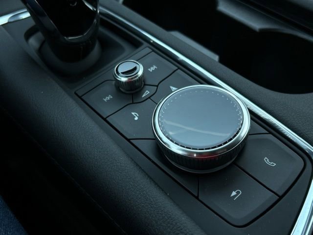 New 2026 Cadillac XT5 Sportv w/ LPO, Onyx Lite Package image 40