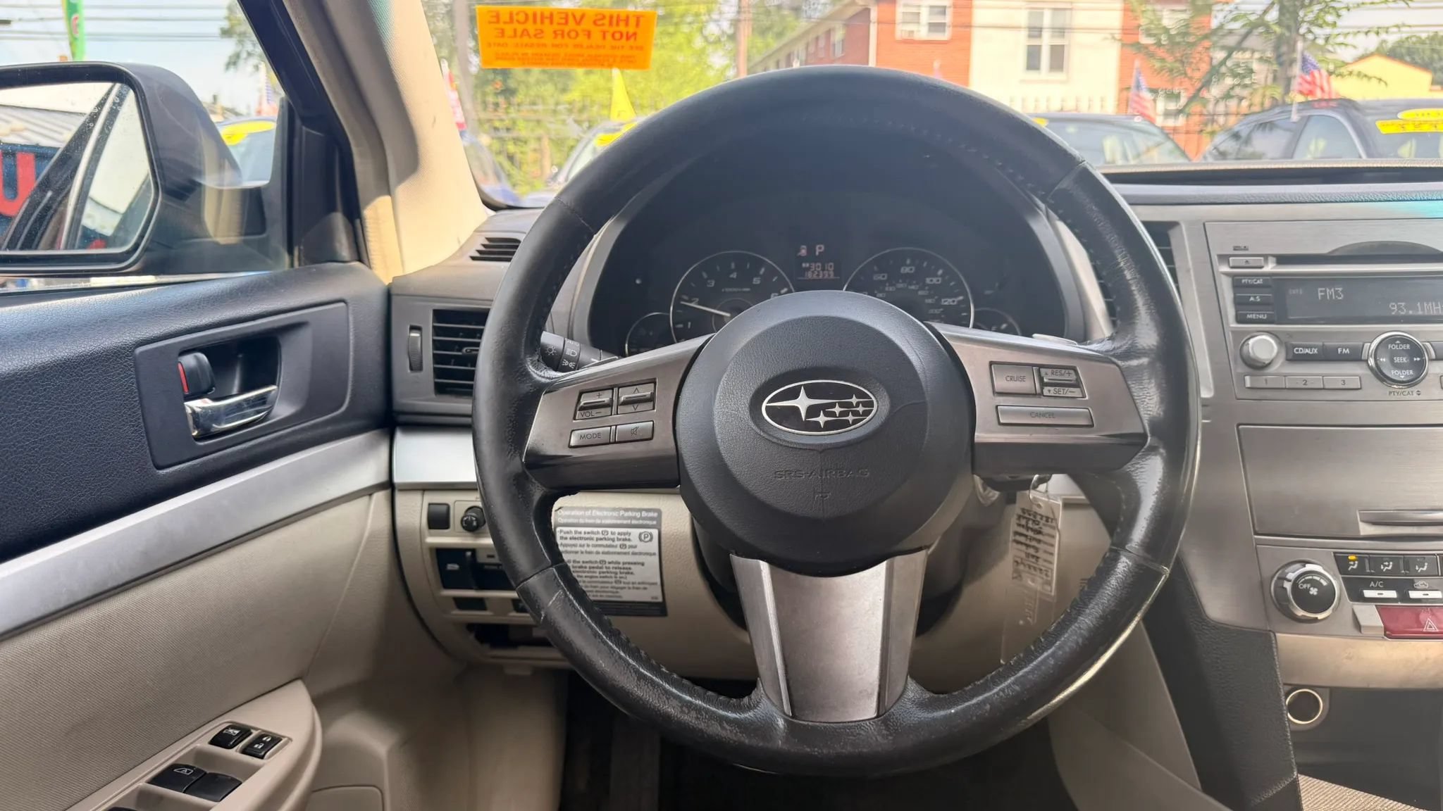 Used 2011 Subaru Outback 2.5i Premium w/ All-Weather Pkg AWD/4WD image 18