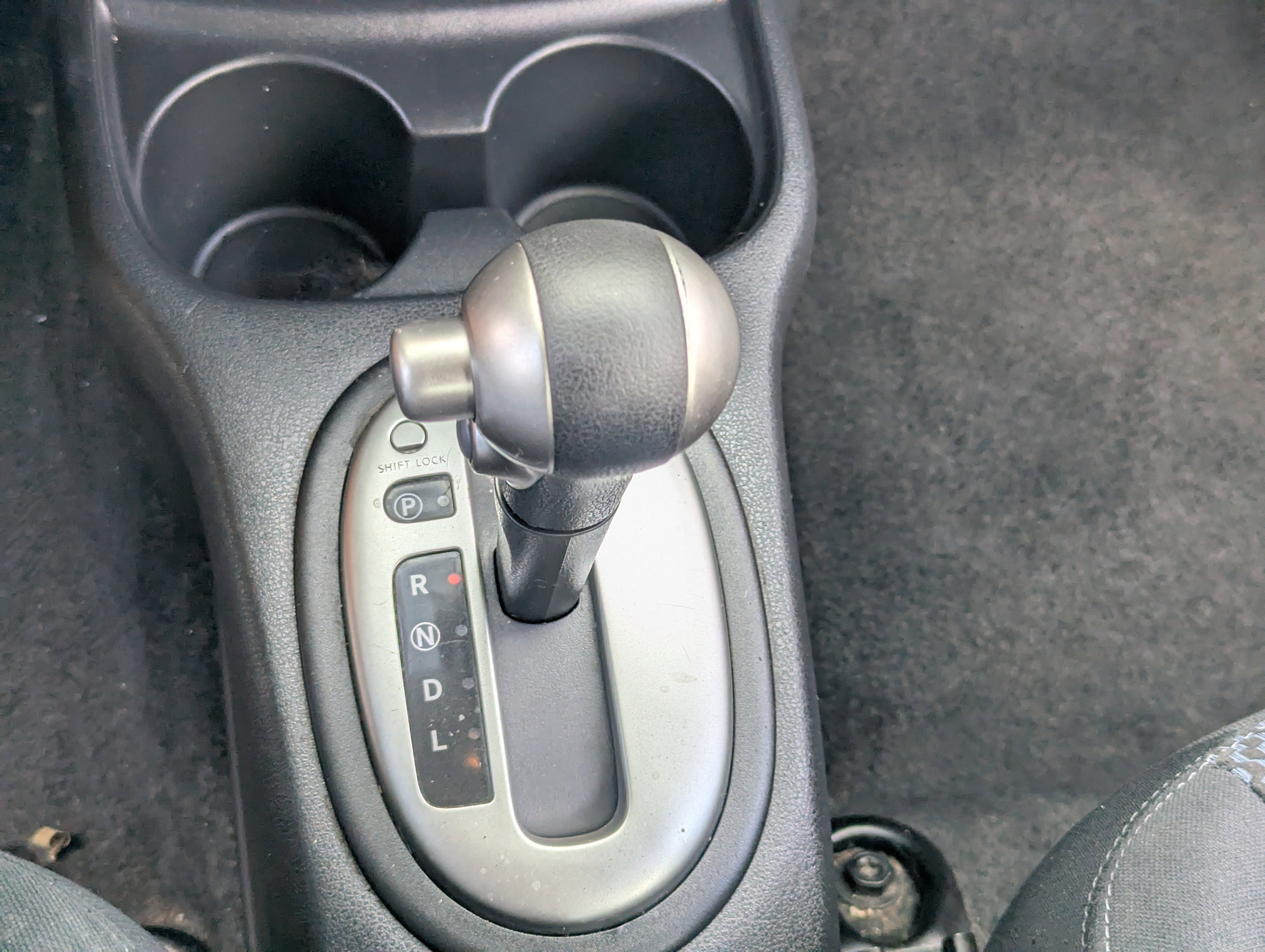 Used 2016 Nissan Versa Note SV image 25