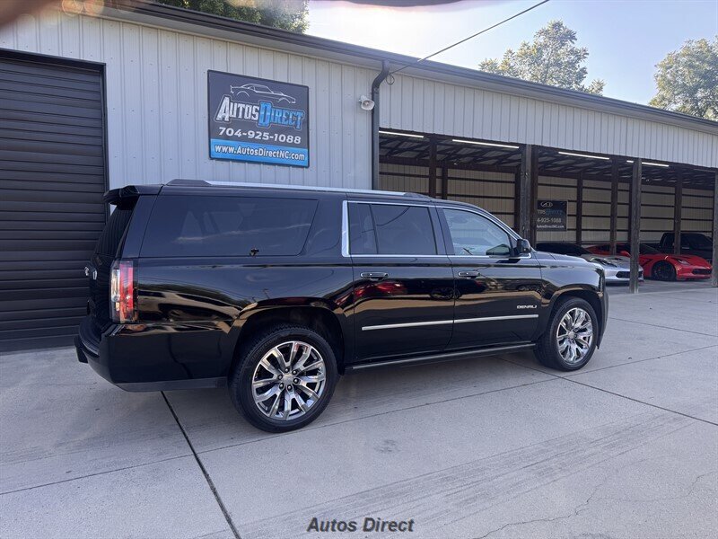 Used 2018 GMC Yukon XL Denali w/ Denali Ultimate Package RWD image 5