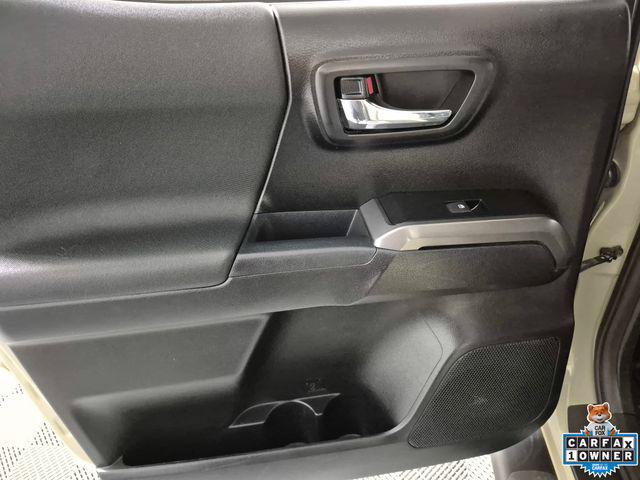 Certified 2020 Toyota Tacoma TRD Off-Road AWD/4WD image 24