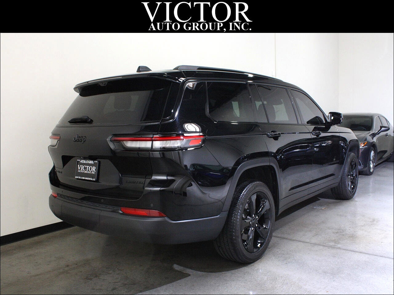 Used 2021 Jeep Grand Cherokee L Limited w/ Trailer Tow Group (B) image 9