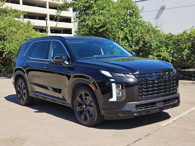 Used 2025 Hyundai Palisade XRT FWD image 3
