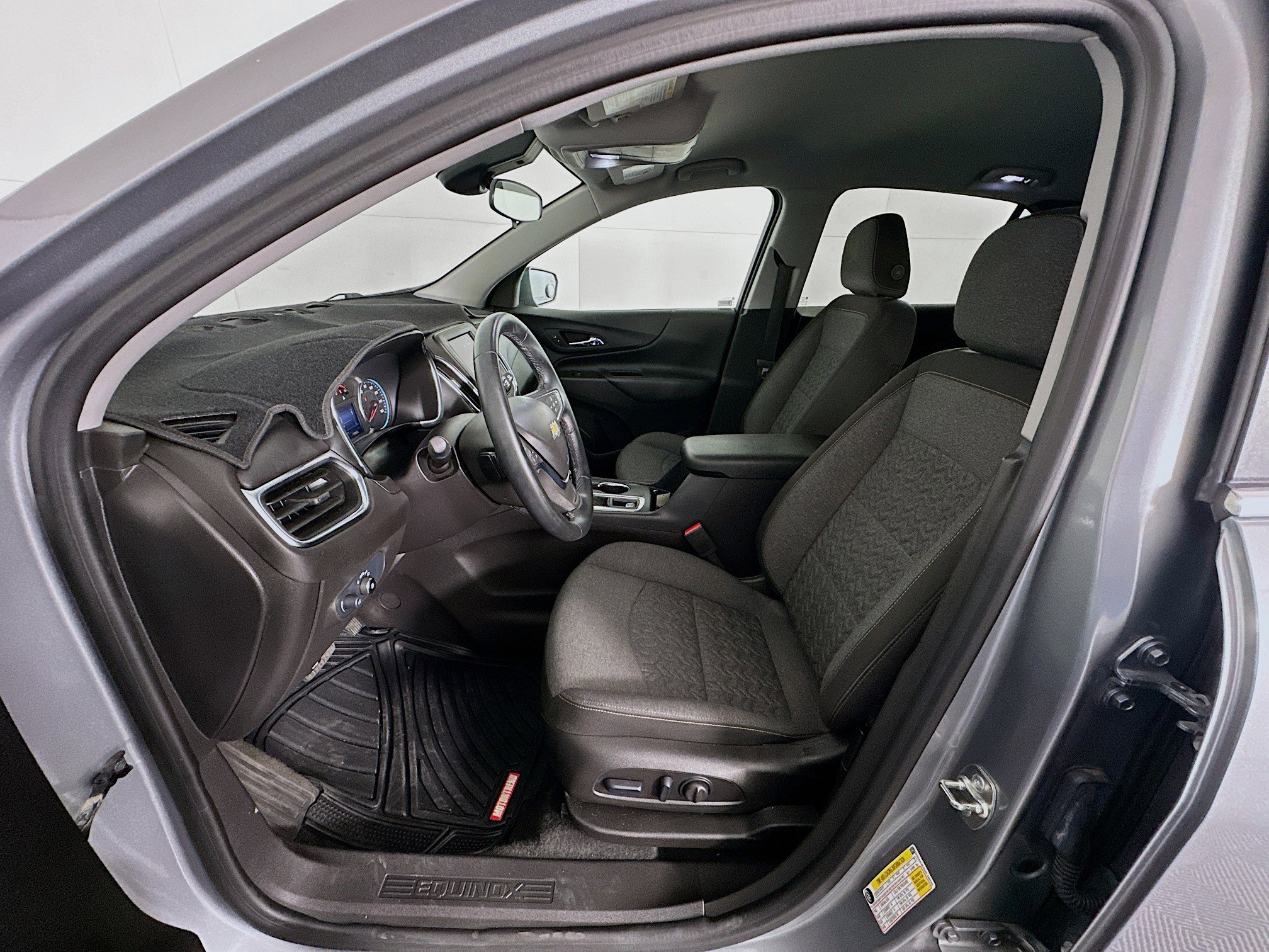 Used 2024 Chevrolet Equinox LT image 13