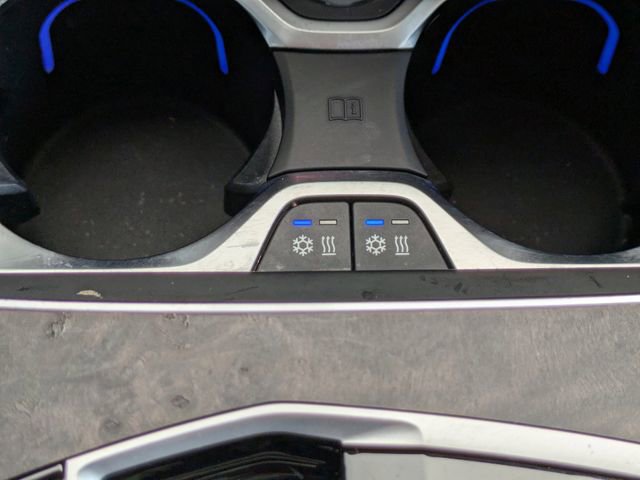 Used 2025 BMW X7 xDrive40i w/ Executive Package image 26