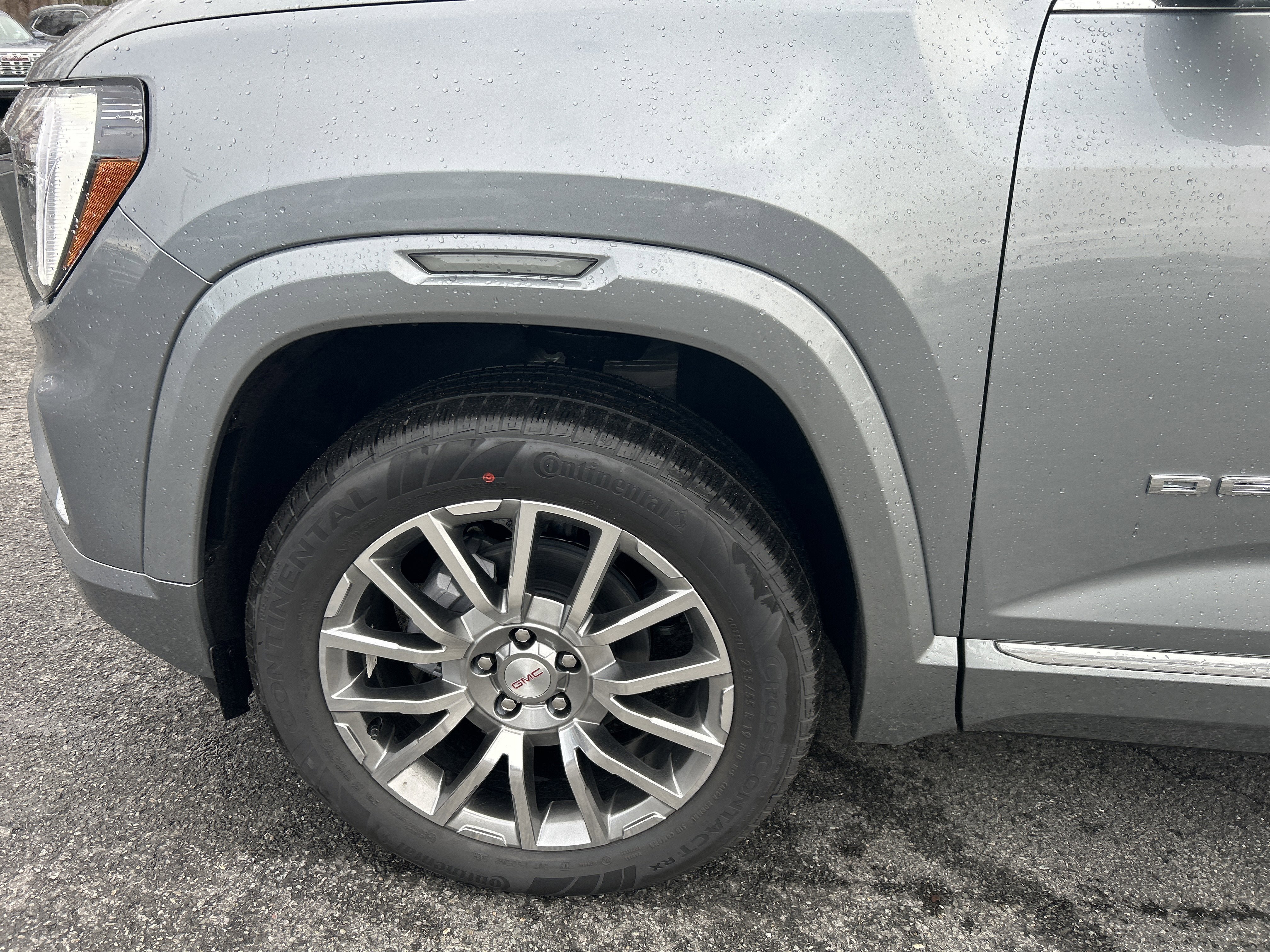 New 2026 GMC Terrain Denali image 4