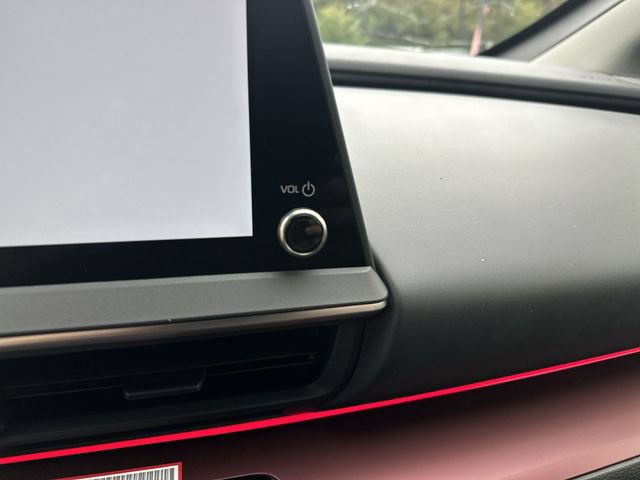 New 2027 Toyota Prius Plug-In Hybrid FWD image 15