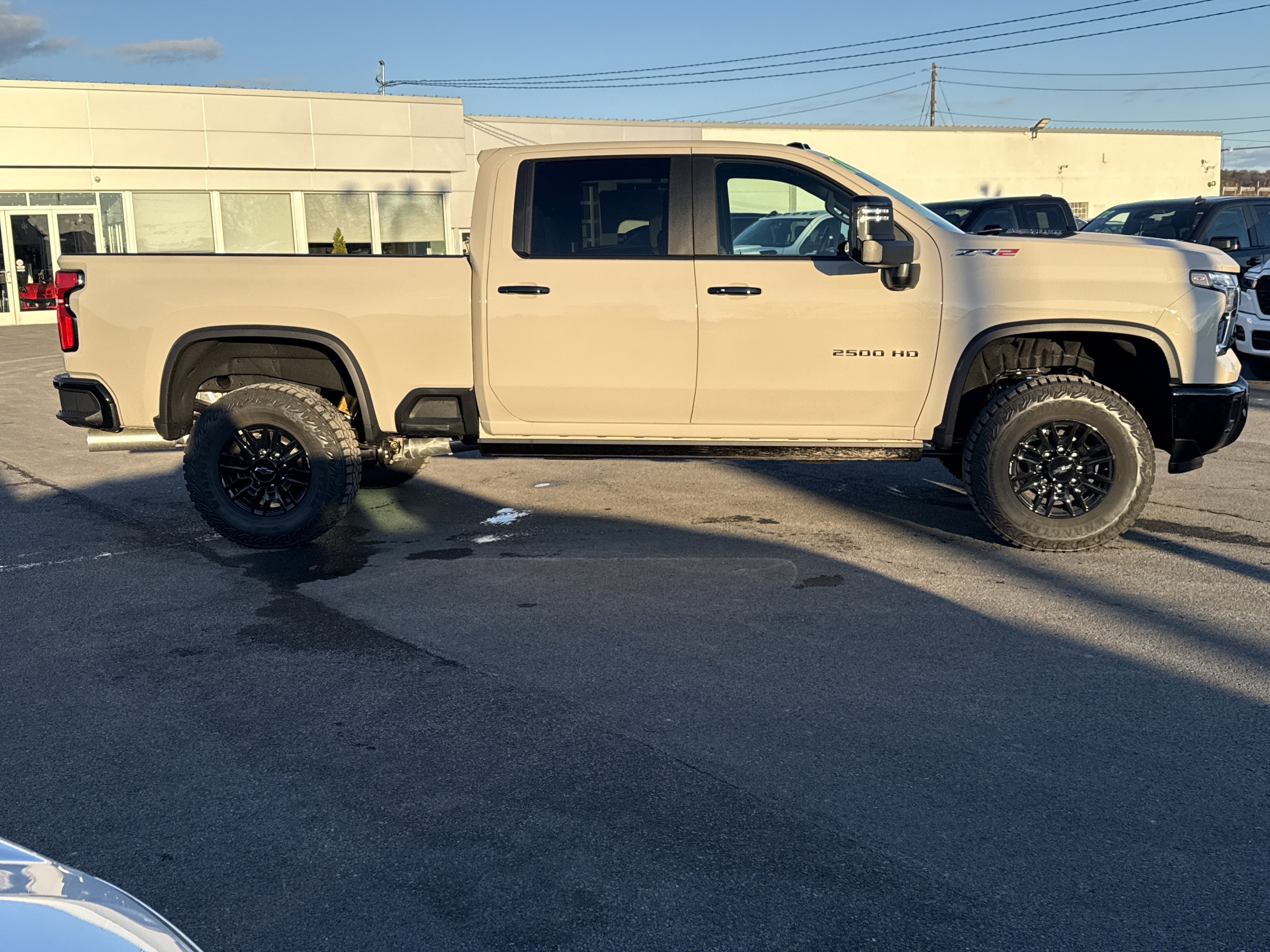 New 2026 Chevrolet Silverado 2500 ZR2 w/ LPO, Dark Essentials Package video 2