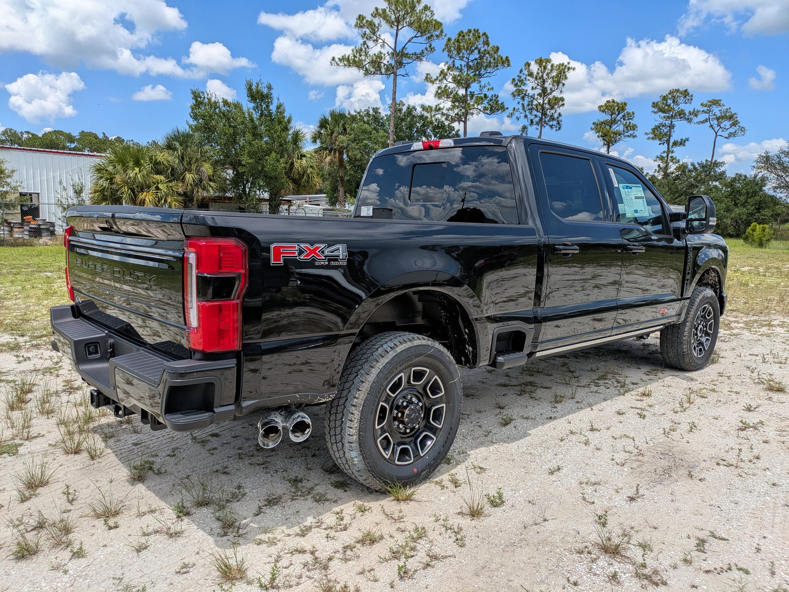 New 2025 Ford F350 Platinum w/ FX4 Off-Road Package image 5