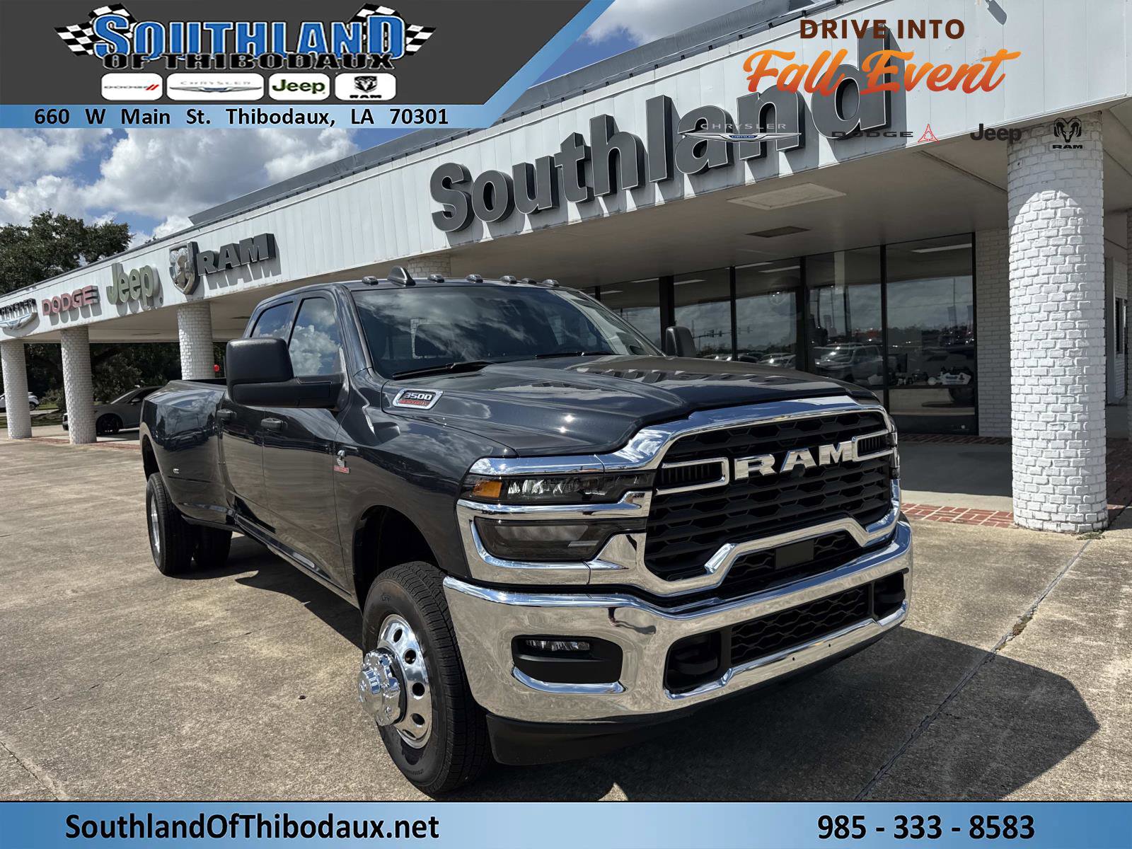 New 2026 RAM 3500 Tradesman w/ Chrome Appearance Group