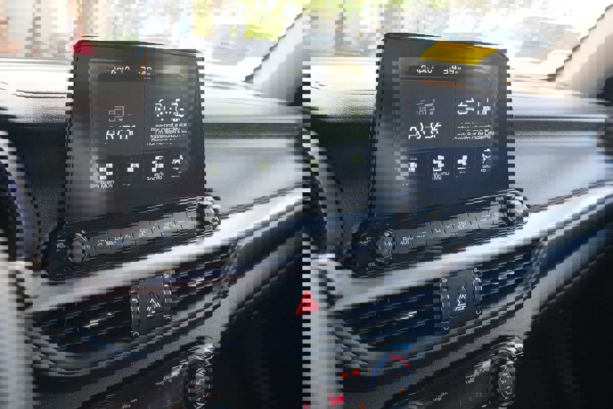 Used 2019 Kia Forte LXS image 23