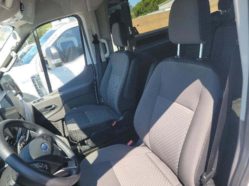 Used 2026 Ford Transit 350 XLT RWD image 4