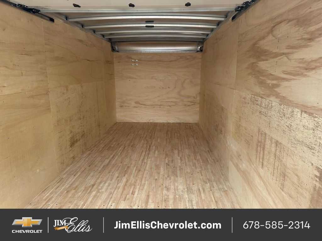 New 2024 Chevrolet Low Cab Forward image 5