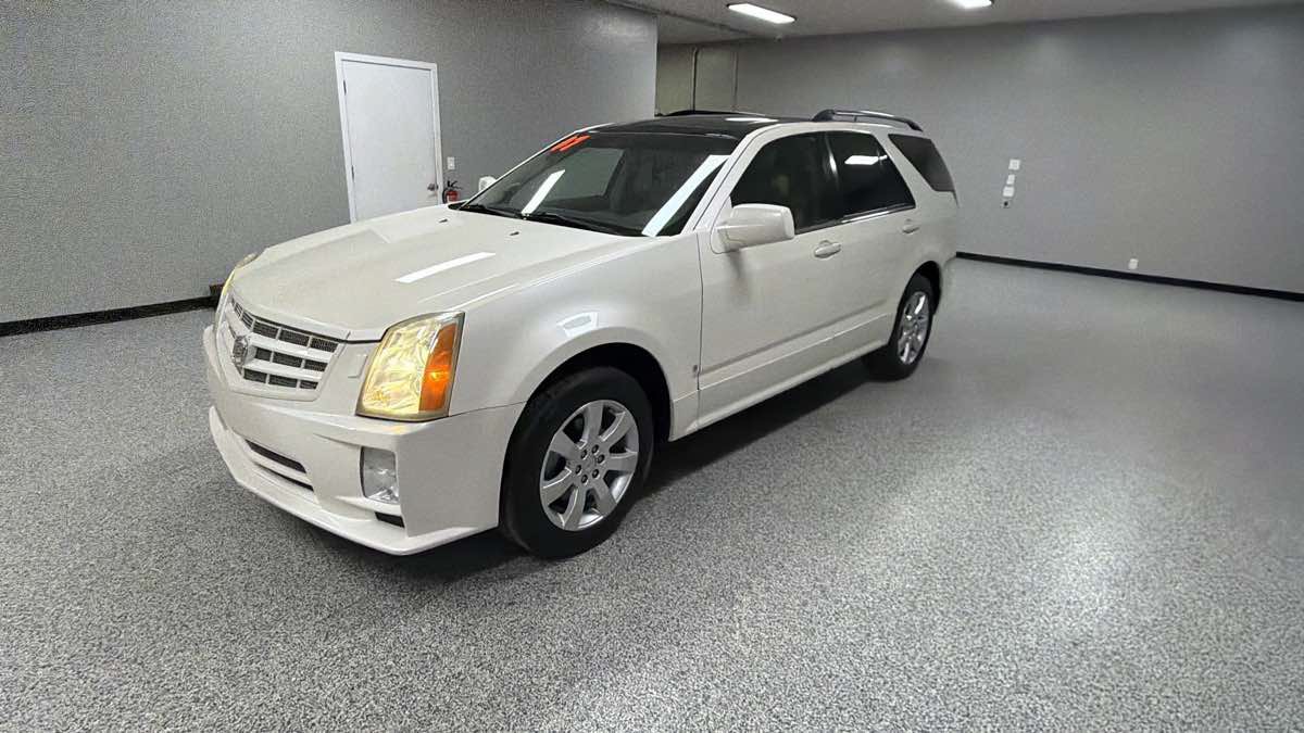 Used 2007 Cadillac SRX RWD image 7