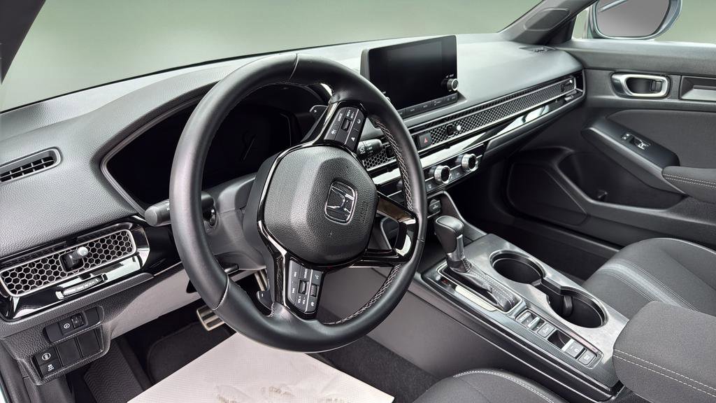 Used 2023 Honda Civic Sport image 9