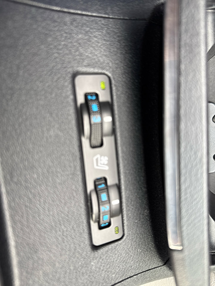 Used 2012 Lexus ES 350 image 32