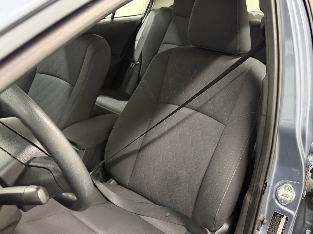 Used 2024 Toyota Corolla LE image 5