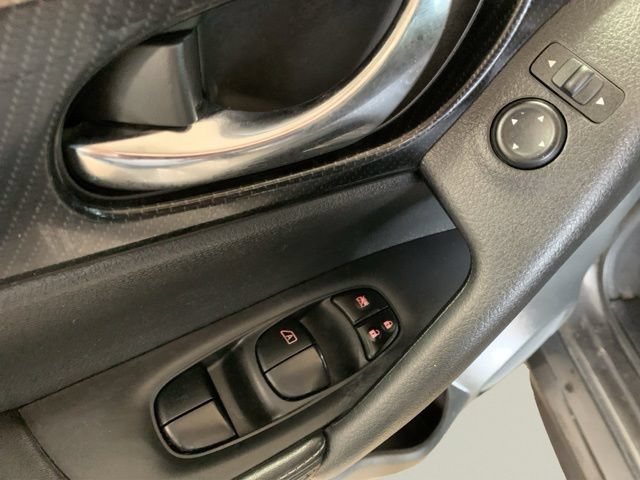 Used 2018 Nissan Rogue SL AWD/4WD image 27