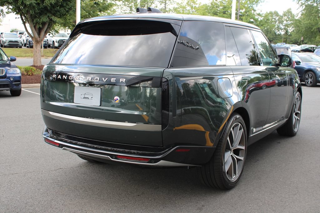 New 2026 Land Rover Range Rover SE AWD/4WD image 4