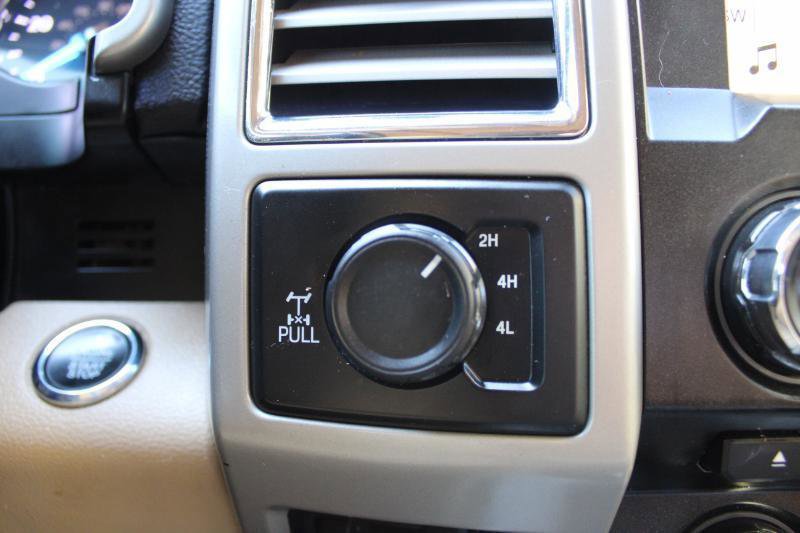 Used 2017 Ford F250 Lariat w/ Lariat Ultimate Package image 38