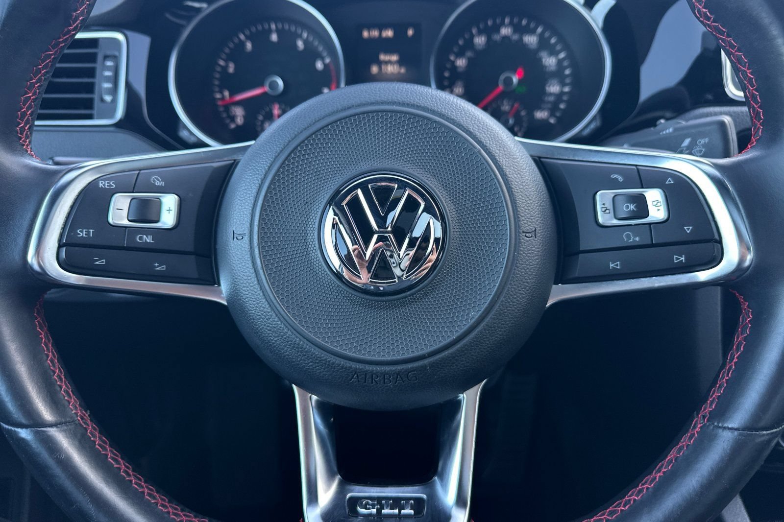Used 2017 Volkswagen Jetta GLI FWD image 21