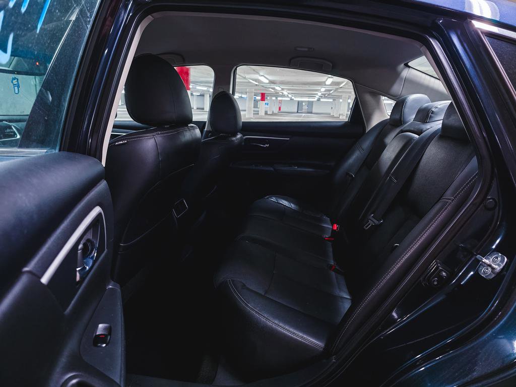 Used 2018 Nissan Altima 2.5 SL FWD image 19