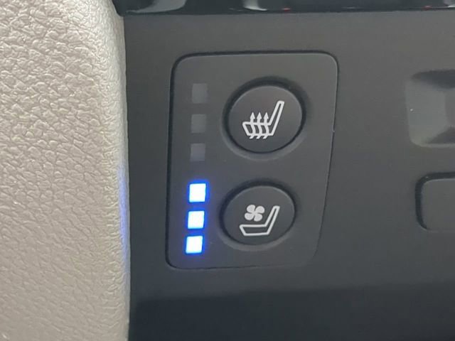 Used 2021 Honda Pilot Elite image 25